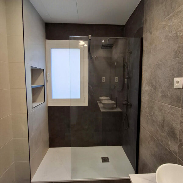 Carlos Lo Reforma - Baños - Madrid - Presupuesto Online